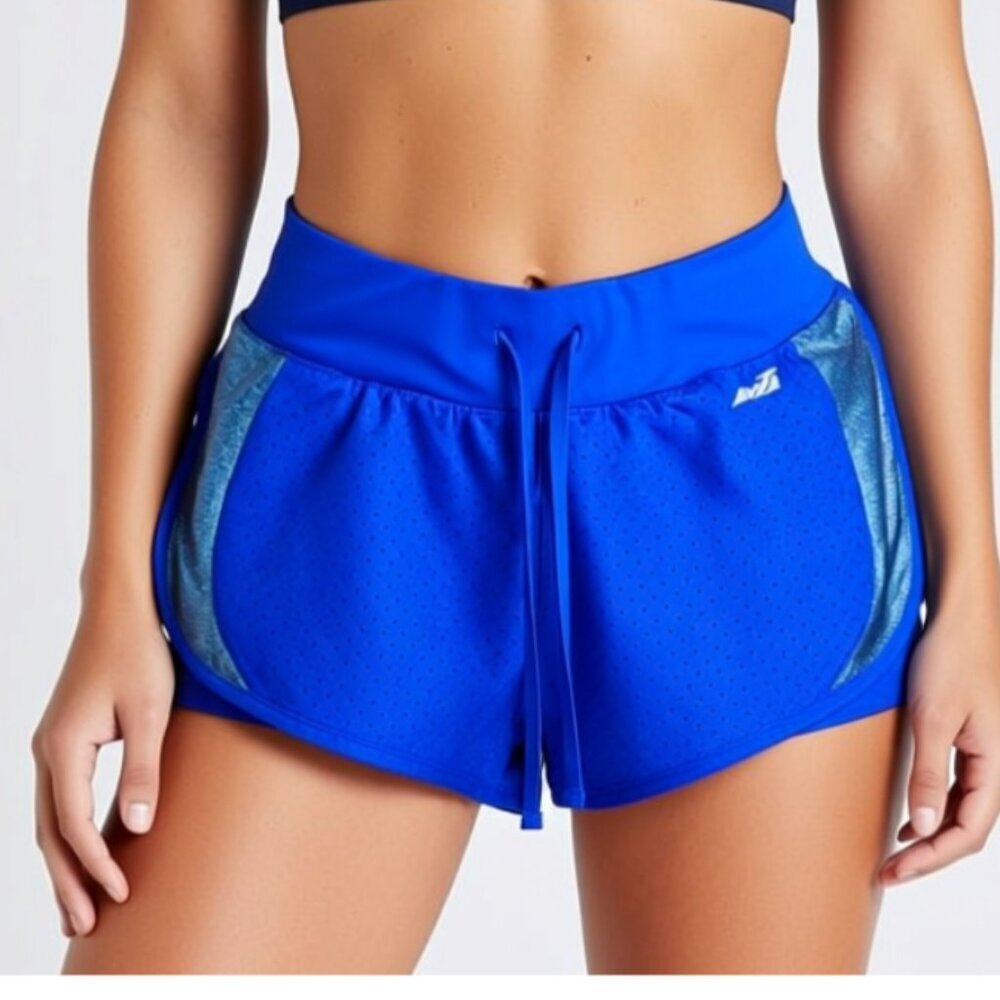 AVIA women's shorts NWOT Size Medium (C2)